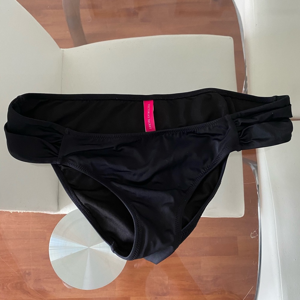 Victoria’s Secret bikini bottoms